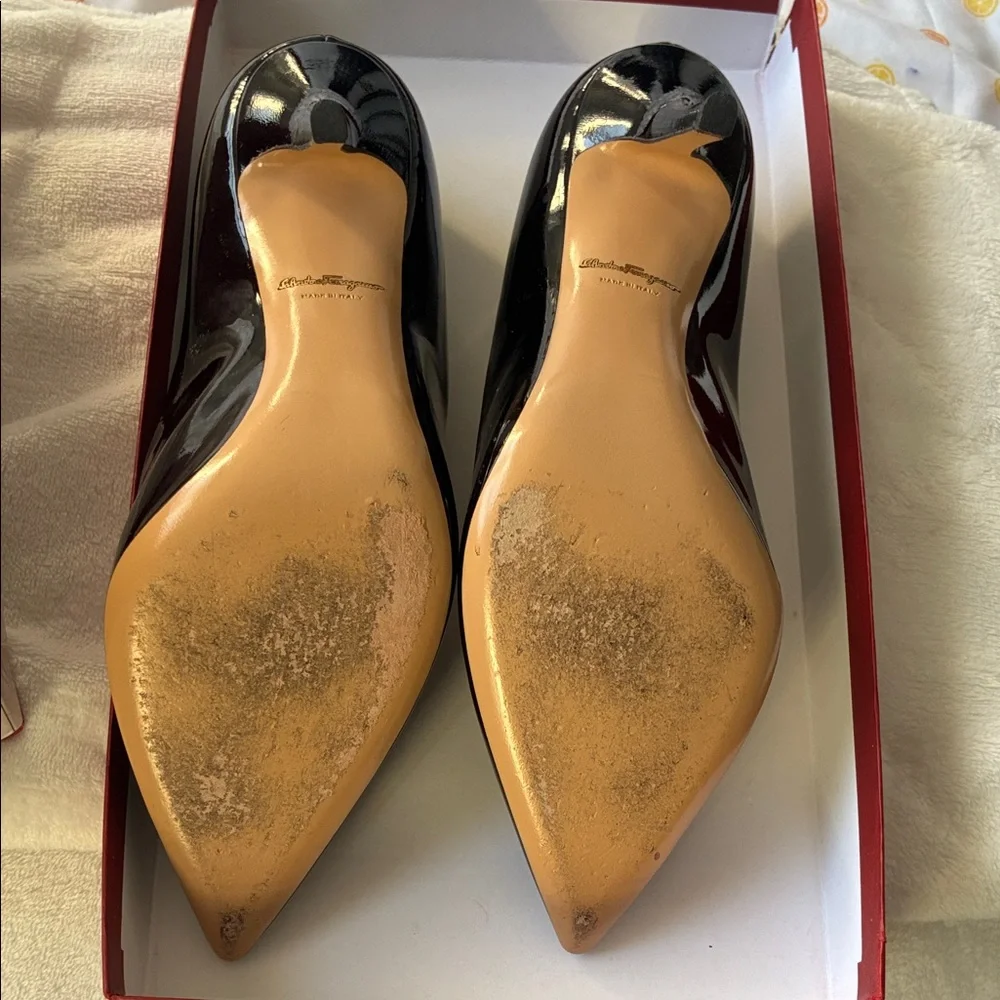 Salvatore Ferragamo Glossy Black Heels - Picture 4 of 9